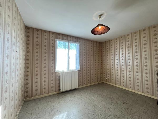 Vente                                                      Maison
                        
                     3 pièces                      87 m2                     à Imphy