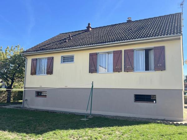 Vente                                                      Maison
                        
                     3 pièces                      87 m2                     à Imphy