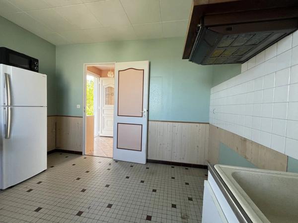 Vente                                                      Maison
                        
                     3 pièces                      87 m2                     à Imphy