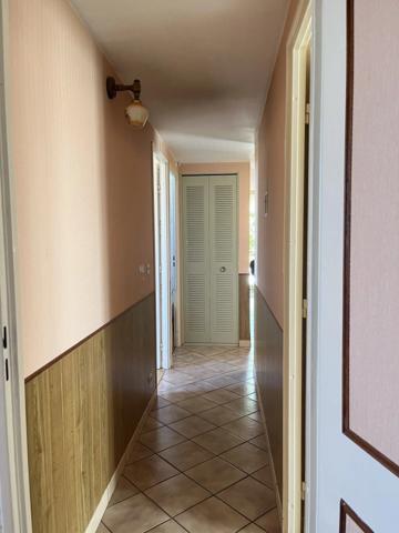 Vente                                                      Maison
                        
                     3 pièces                      87 m2                     à Imphy