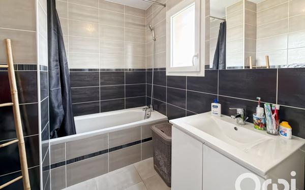 Maison à vendre    4 pièces •  Bollène