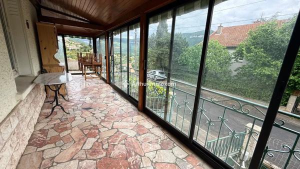 Vente                                                      Maison
                        
                     6 pièces                      93 m2                     à Millau