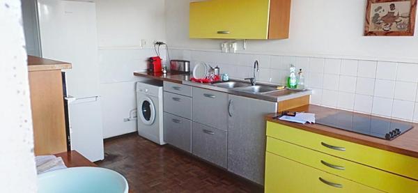 Une cuisine ouverte sur la terrasse