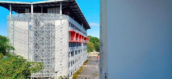 Une cuisine ouverte sur la terrasse