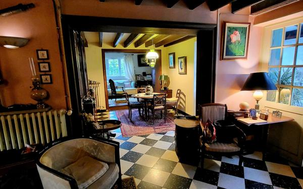 Maison à vendre    3 pièces • 109 m2 Argentan