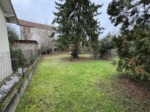 Bondy (93140) Maison familiale avec travaux, garage et jardin