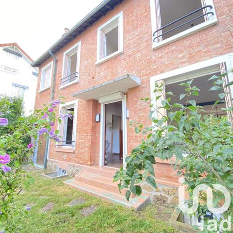 House for sale 5 rooms 110 m² Suresnes