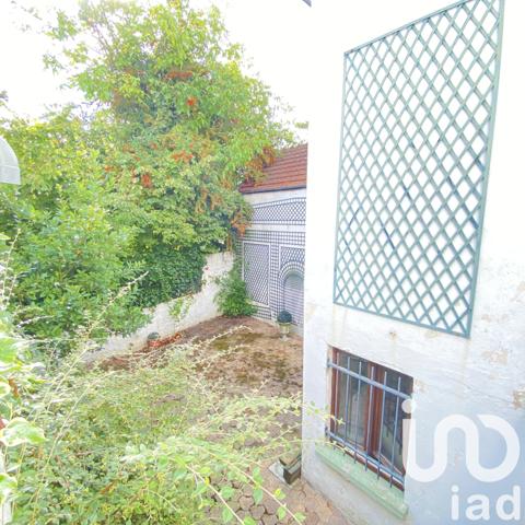 House for sale 5 rooms 110 m² Suresnes