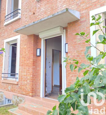 House for sale 5 rooms 110 m² Suresnes