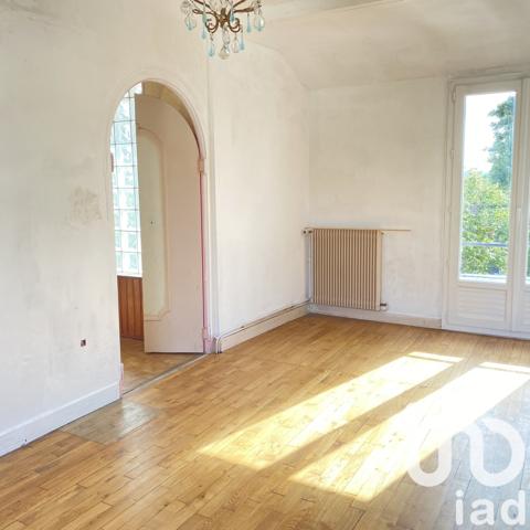 House for sale 5 rooms 110 m² Suresnes