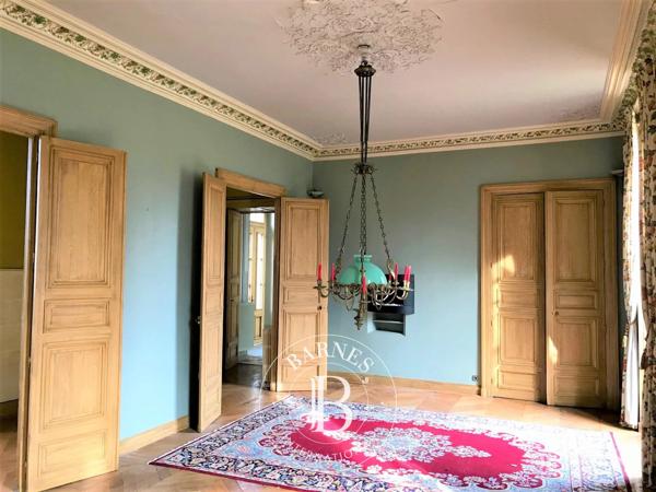Salbris, Château 10 Chambres -  1 135 m² à vendre