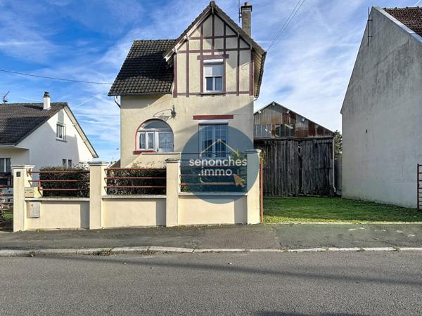Pavillon sur sous-sol avec studio indépendant, grande grange et terrain clos  La Loupe (28240)