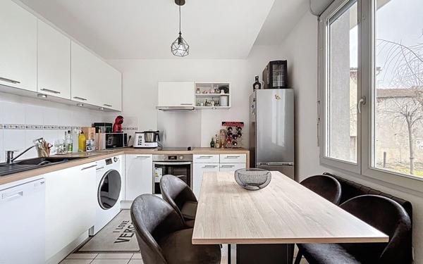 Appartement à vendre    2 pièces • 39,62 m2 Bourg-de-Péage