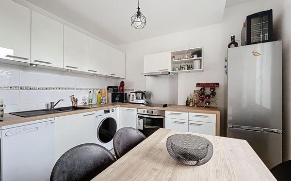 Appartement à vendre    2 pièces • 39,62 m2 Bourg-de-Péage