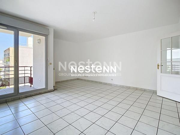 VILLEFRANCHE SUR SAONE APPARTEMENT T3 AVEC GARAGE ET CAVE - PROCHE CENTRE VILLE ET TRANSPORTS
