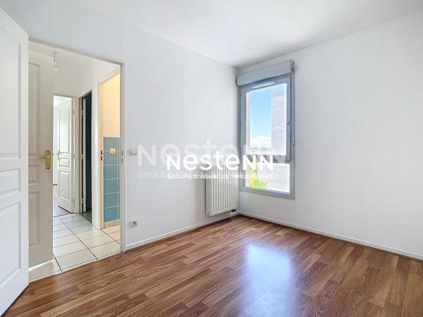 VILLEFRANCHE SUR SAONE APPARTEMENT T3 AVEC GARAGE ET CAVE - PROCHE CENTRE VILLE ET TRANSPORTS