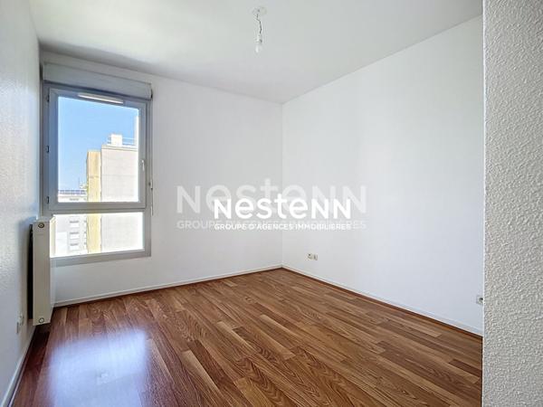 VILLEFRANCHE SUR SAONE APPARTEMENT T3 AVEC GARAGE ET CAVE - PROCHE CENTRE VILLE ET TRANSPORTS