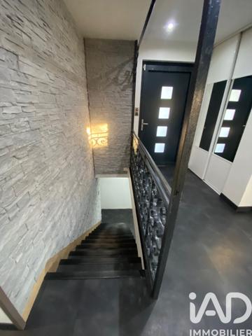 Maison à vendre 7 pièces 216 m² Creutzwald