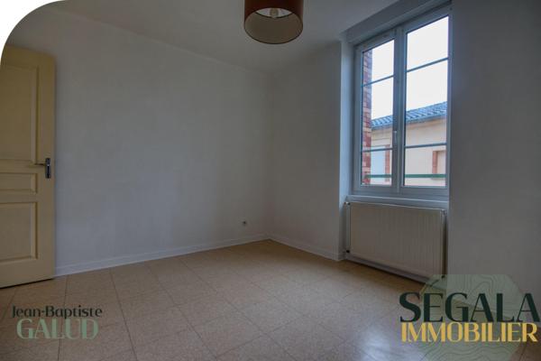 Carmaux (81400) Appartement dans le quartier de la piscine