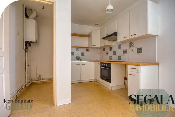 Carmaux (81400) Appartement dans le quartier de la piscine