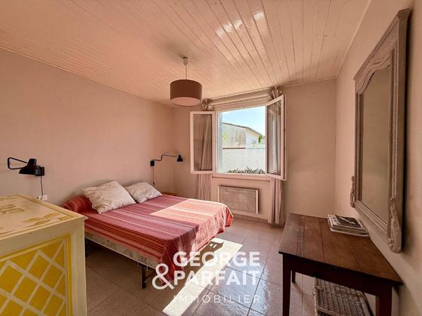 Maison centre village Loix 5 pièces 120m²