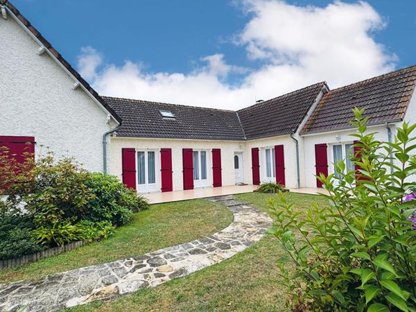 MAISON A VENDRE ROMORANTIN - 6 CHAMBRES - 184 M²