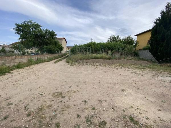 Vente Terrain 780 m2 à Roanne