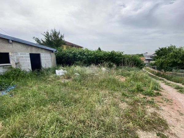 Vente Terrain 780 m2 à Roanne