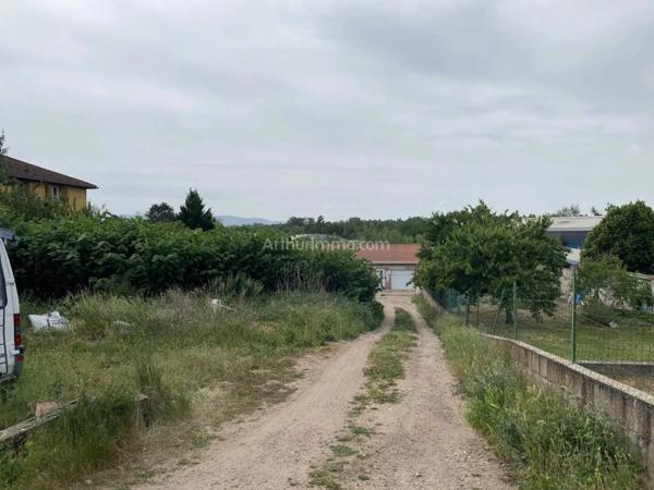 Vente Terrain 780 m2 à Roanne