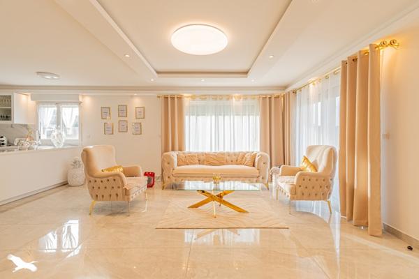Maison à vendre |                                       Sainte-Eulalie |                                        4 pièces  |  141 m²