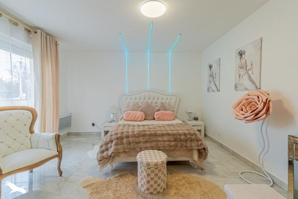 Maison à vendre |                                       Sainte-Eulalie |                                        4 pièces  |  141 m²