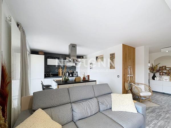 Centre ville Peymeinade : Appartement 3 pièces de 65 m2, avec jolie terrasse à Peymeinade