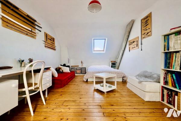 TOURS - QUARTIER VELPEAU NORD - MAISON DE CARACTÈRE - 5 CHAMBRES AVEC JARDIN