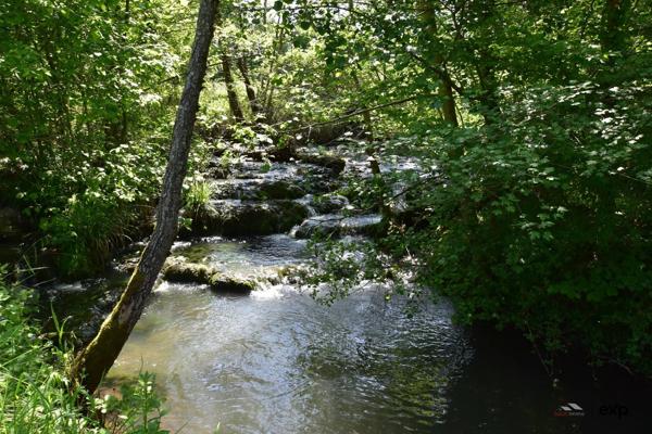 Propriété 10 pièces, 5 chambres, piscine, 1.9 hectare