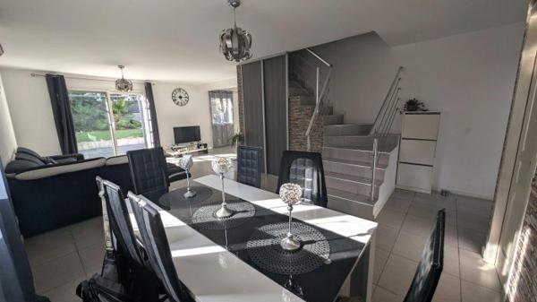 Maison villa Saint-Mathieu-de-Tréviers 123 m²