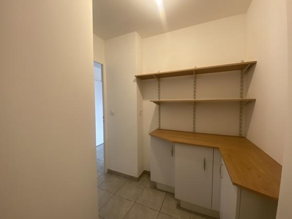 Saint-Galmier (42330) SAINT GALMIER APPARTEMENT T4 88 m² AVEC TERRASSES ET GARAGE ET VUE DÉGAGÉE