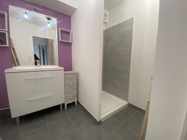 Saint-Galmier (42330) SAINT GALMIER APPARTEMENT T4 88 m² AVEC TERRASSES ET GARAGE ET VUE DÉGAGÉE