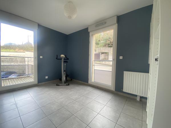 Saint-Galmier (42330) SAINT GALMIER APPARTEMENT T4 88 m² AVEC TERRASSES ET GARAGE ET VUE DÉGAGÉE