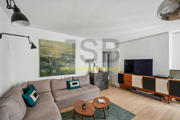 75002 - APPARTEMENT FAMILIAL ENTIEREMENT RENOVE - DERNIER ETAGE ASCENSEUR