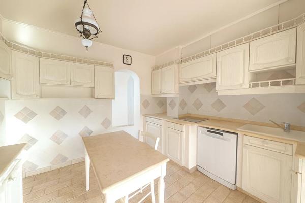 Propriété avec vue mer à Santa Maria Poggio