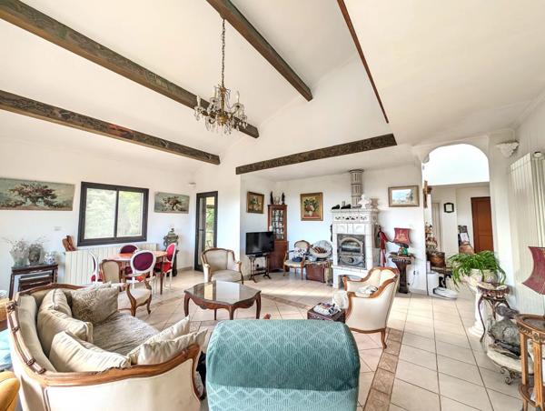 Propriété avec vue mer à Santa Maria Poggio