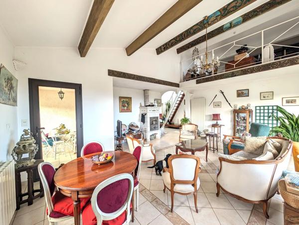 Propriété avec vue mer à Santa Maria Poggio