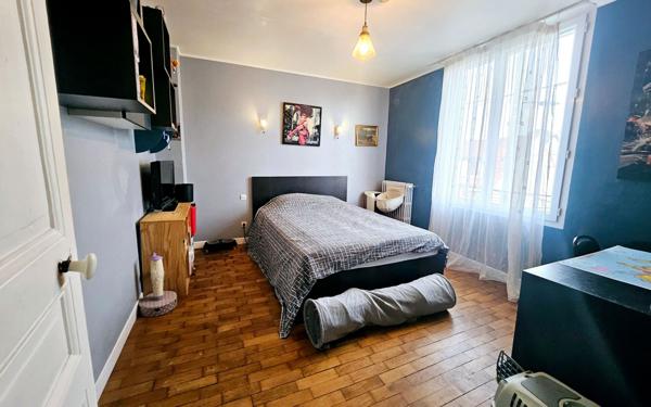 Maison à vendre    5 pièces •  Gagny