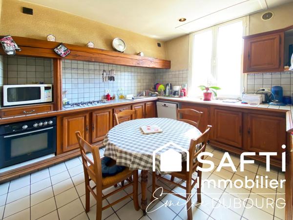 Maison en pierre 297m² - 7 pièces