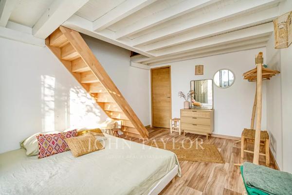 Villa en première ligne à Carqueiranne