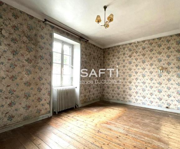 BAISSE DE PRIX !! MAISON DE VILLE 107 m² - 3 CHAMBRES - GARAGE ET DEPENDANCES