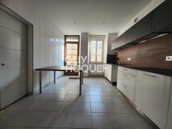 MAISON À LOUER DE 4 PIÈCES DE 94,47 M²