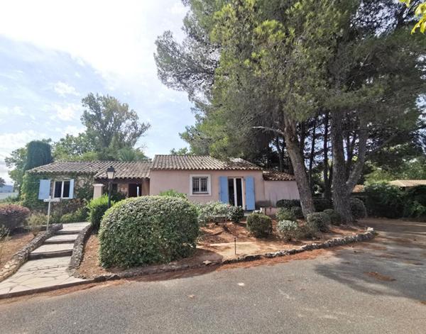 Villa Le Muy 5 pièce(s) 121 m2