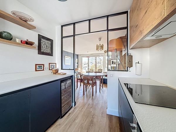 Nantes Van Iseghem - Très beau T3 de 77m²  avec balcons et parkings