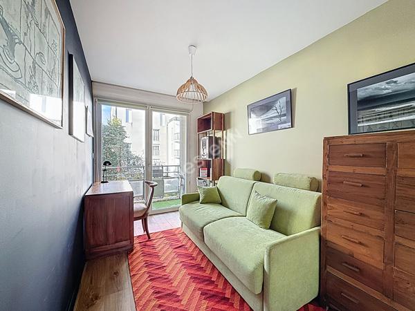 Nantes Van Iseghem - Très beau T3 de 77m²  avec balcons et parkings